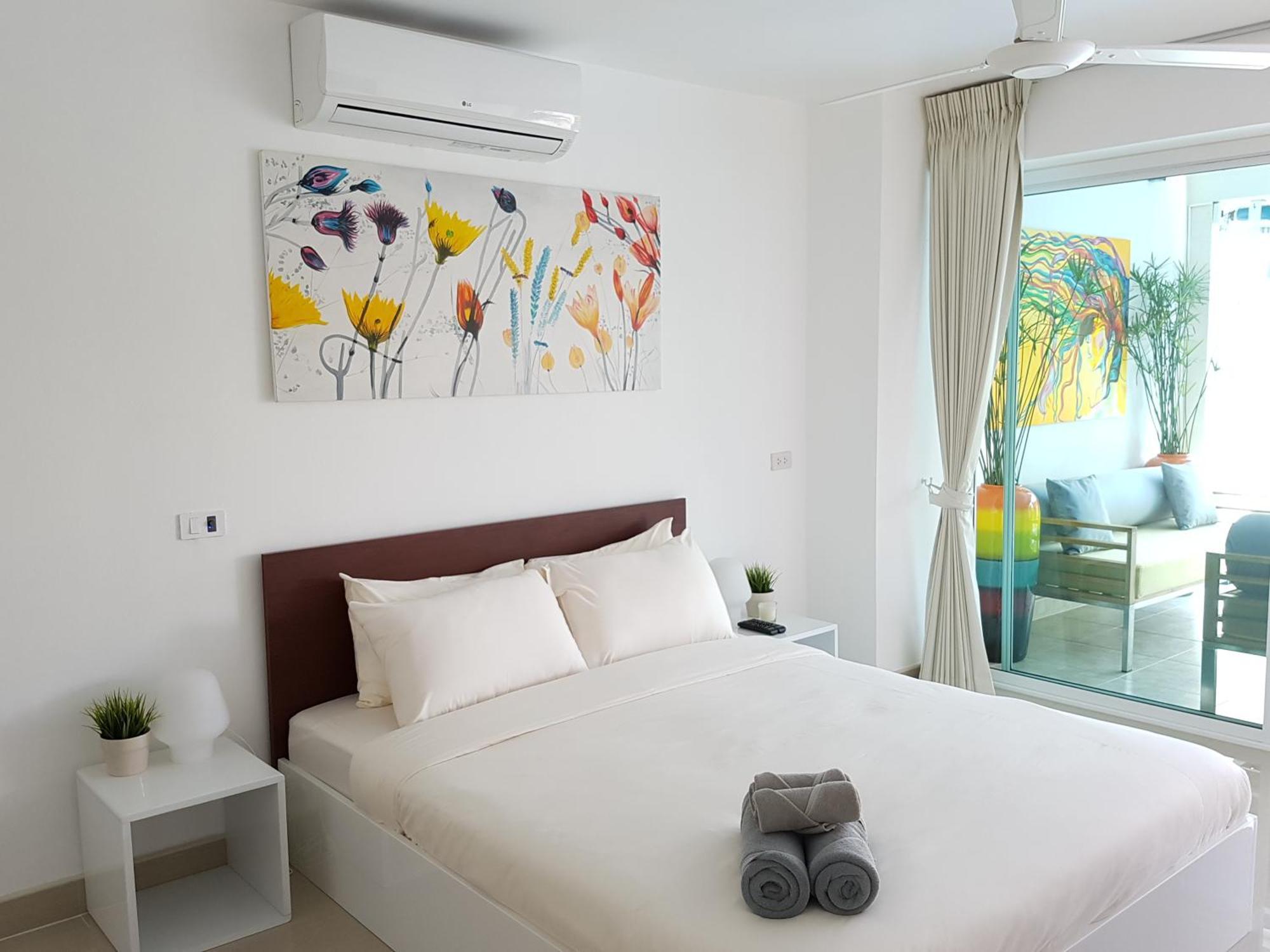 Beachside 3-Bedroom Townhouse W Private Pool At 70 Meters From Beach บ้านบางปอ ภายนอก รูปภาพ